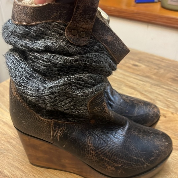Bed Stu Wedge Boots - Picture 9 of 9